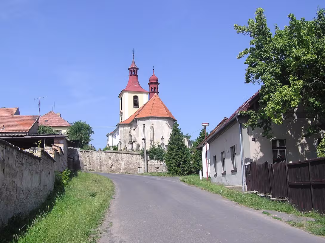 Dnešní pohled – Kostel svatého Jiljí (Vinařice)