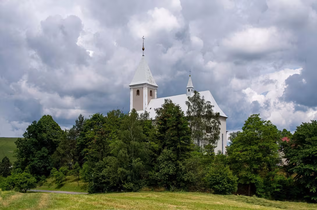 Dnešní pohled – Kostel svatého Jiří (Pozděchov)