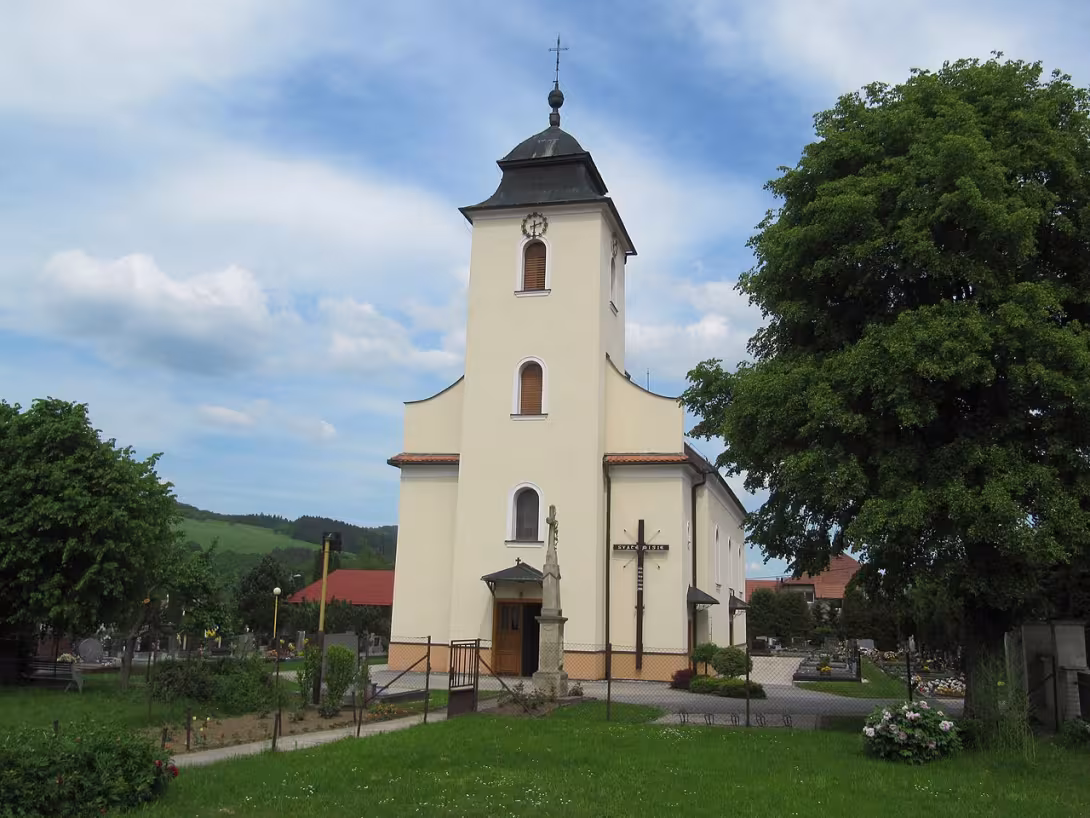 Dnešní pohled – Kostel svatého Josefa (Štítná nad Vláří)