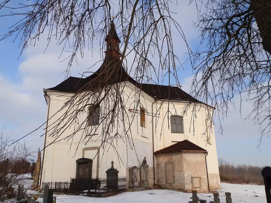 Dnešní pohled – Kostel svatého Martina (Chrást)