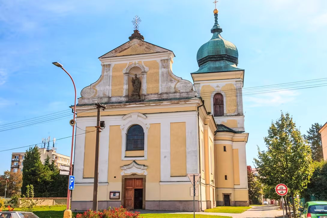 Dnešní pohled – Kostel svatého Martina (Holice)