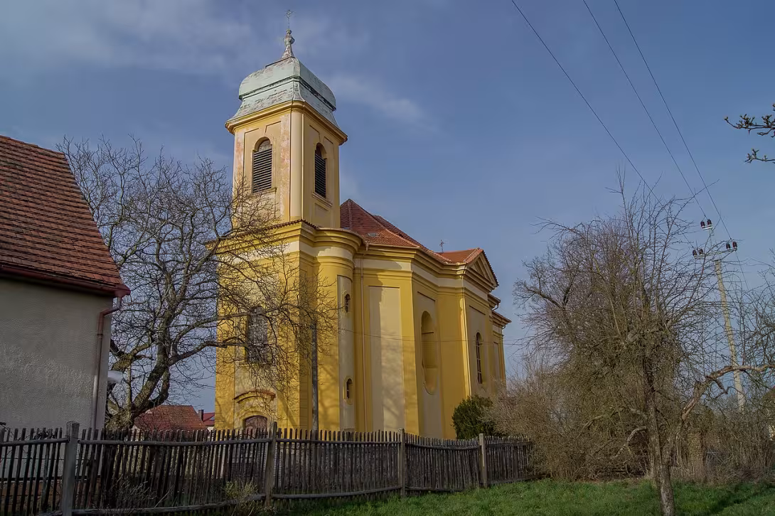 Dnešní pohled – Kostel svatého Martina ve Chválenicích