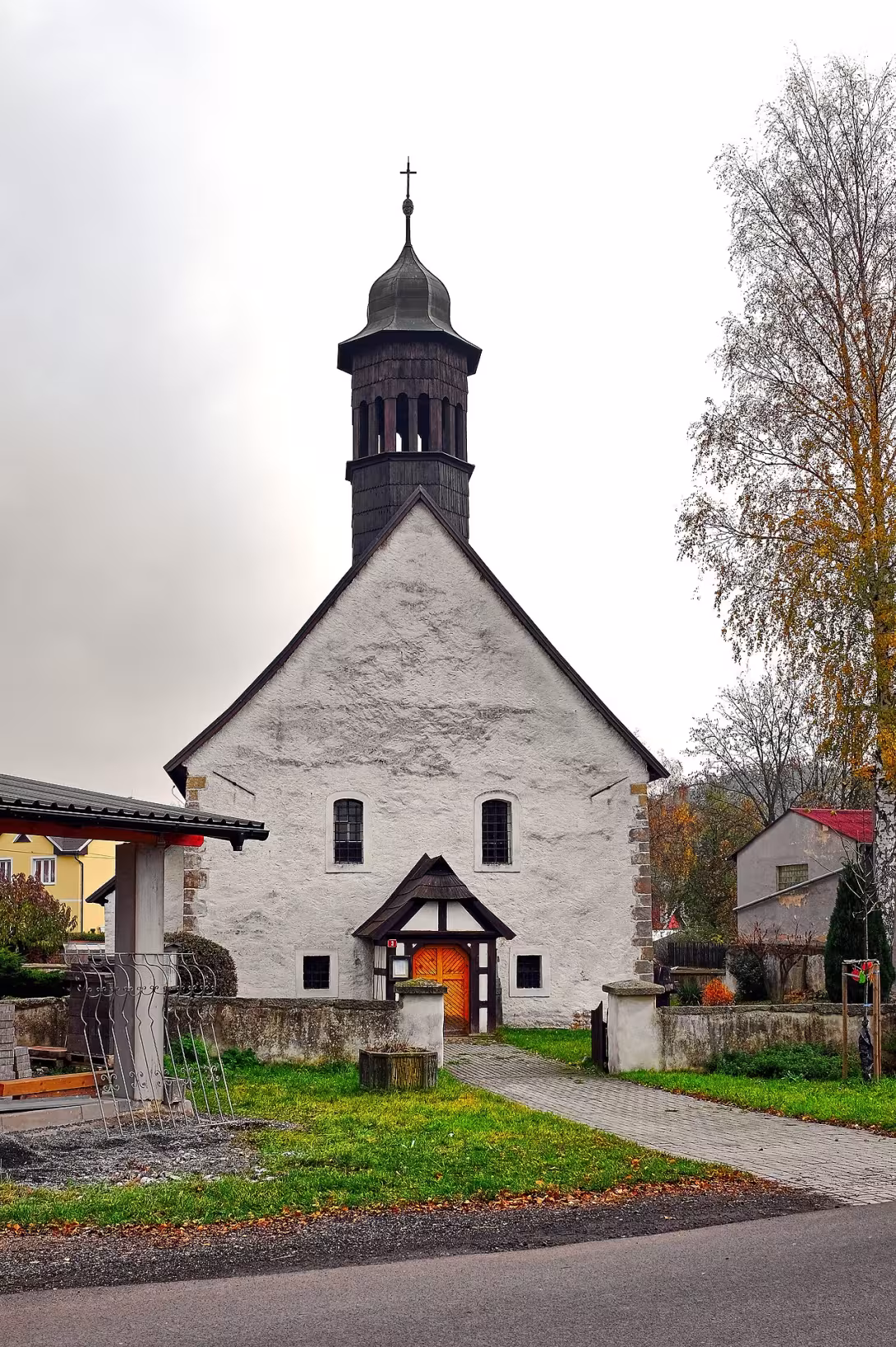 Dnešní pohled – Kostel svatého Michaela (Nová Role)
