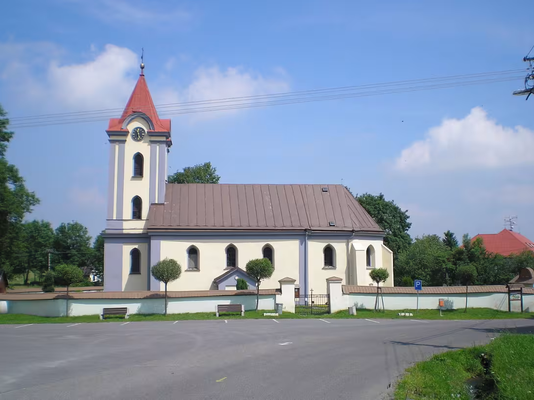 Dnešní pohled – Kostel svatého Michaela Archanděla (Roudno)