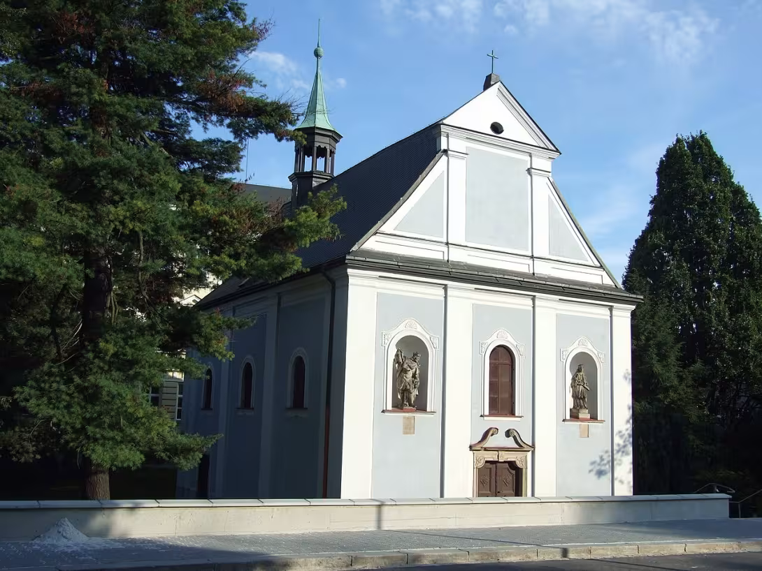 Dnešní pohled – Kostel svatého Michaela archanděla (Náchod)