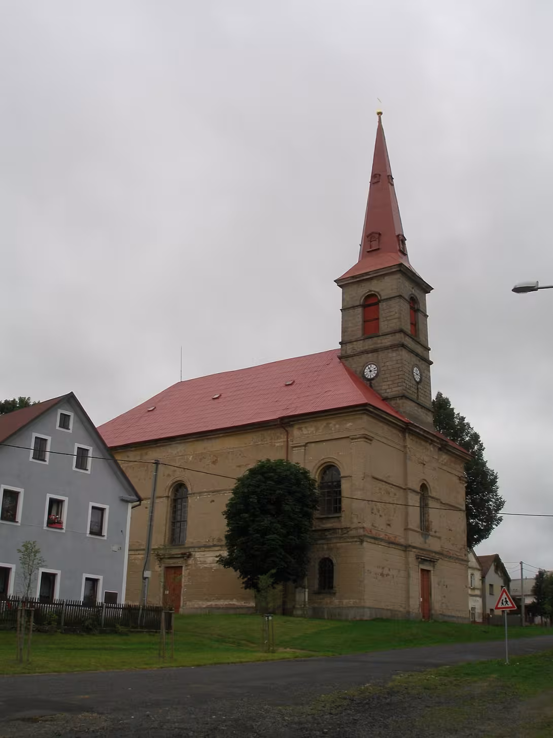 Dnešní pohled – Kostel svatého Michaela archanděla (Otročín)