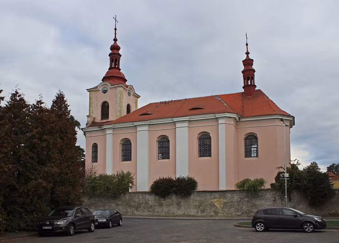 Dnešní pohled – Kostel svatého Michaela archanděla (Mělnické Vtelno)