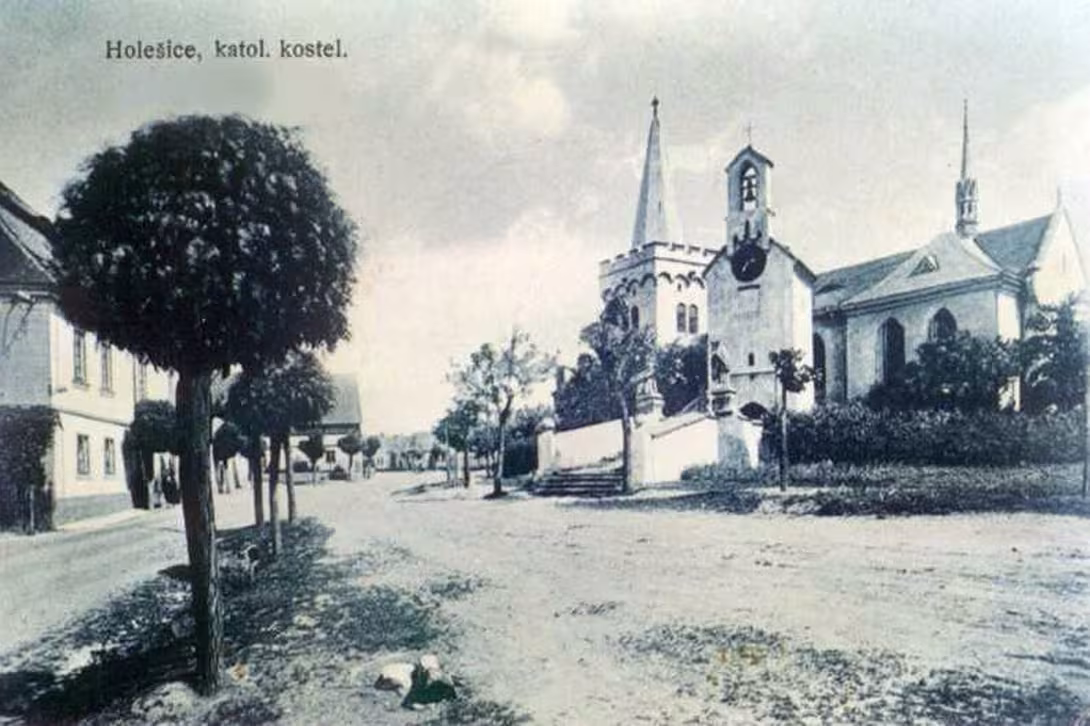 Dnešní pohled – Kostel svatého Mikuláše (Malé Březno)