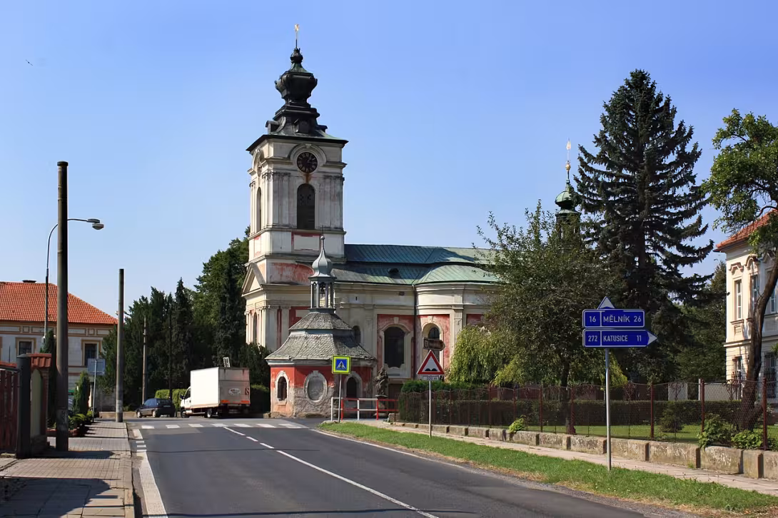 Today's view – Kostel svatého Petra a Pavla (Bezno)
