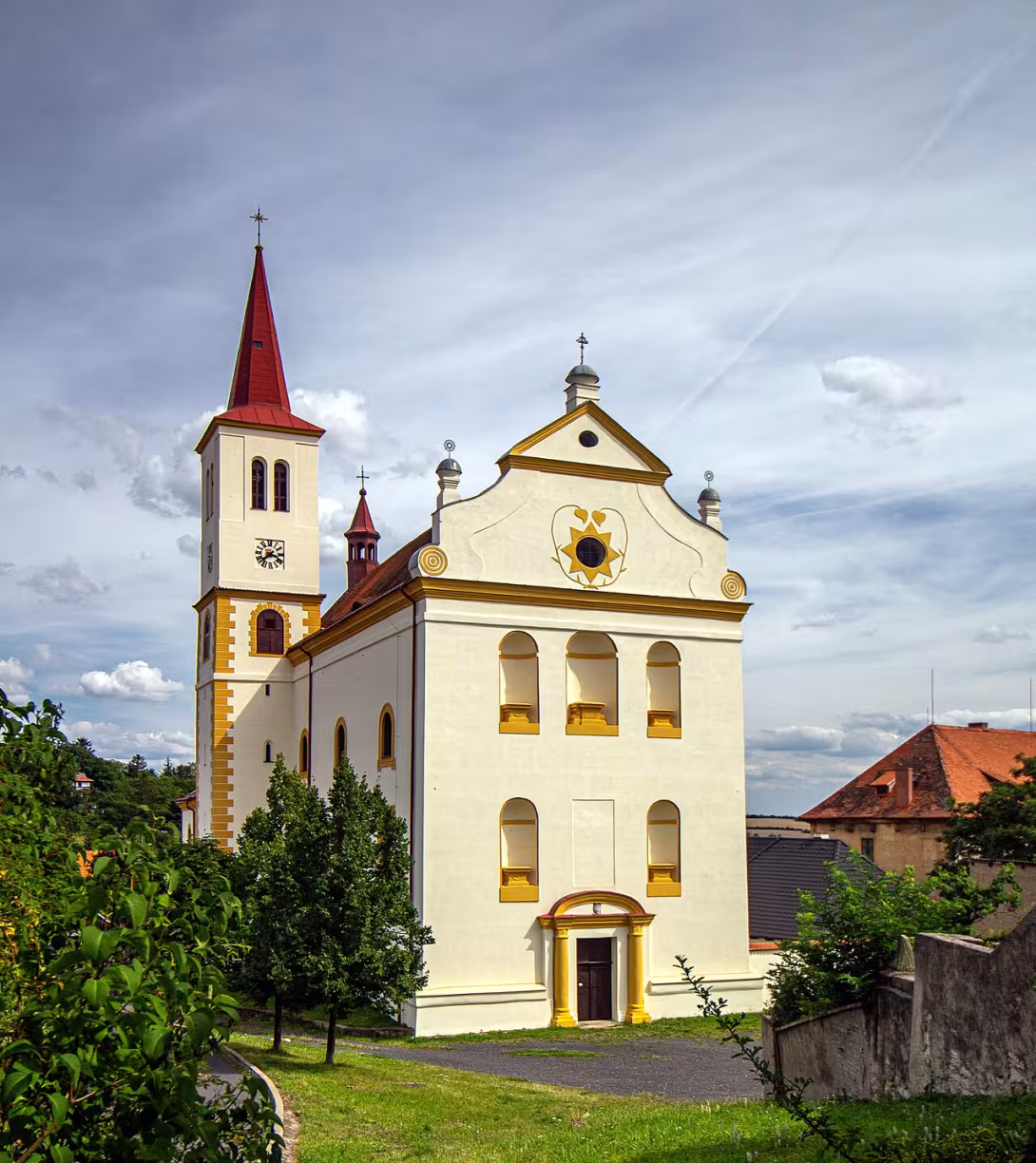Dnešní pohled – Kostel svatého Petra a Pavla v Žitenicích