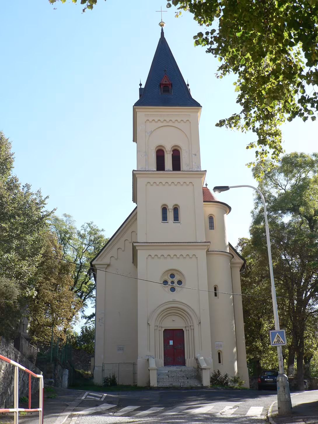 Dnešní pohled – Kostel svatého Prokopa (Braník)