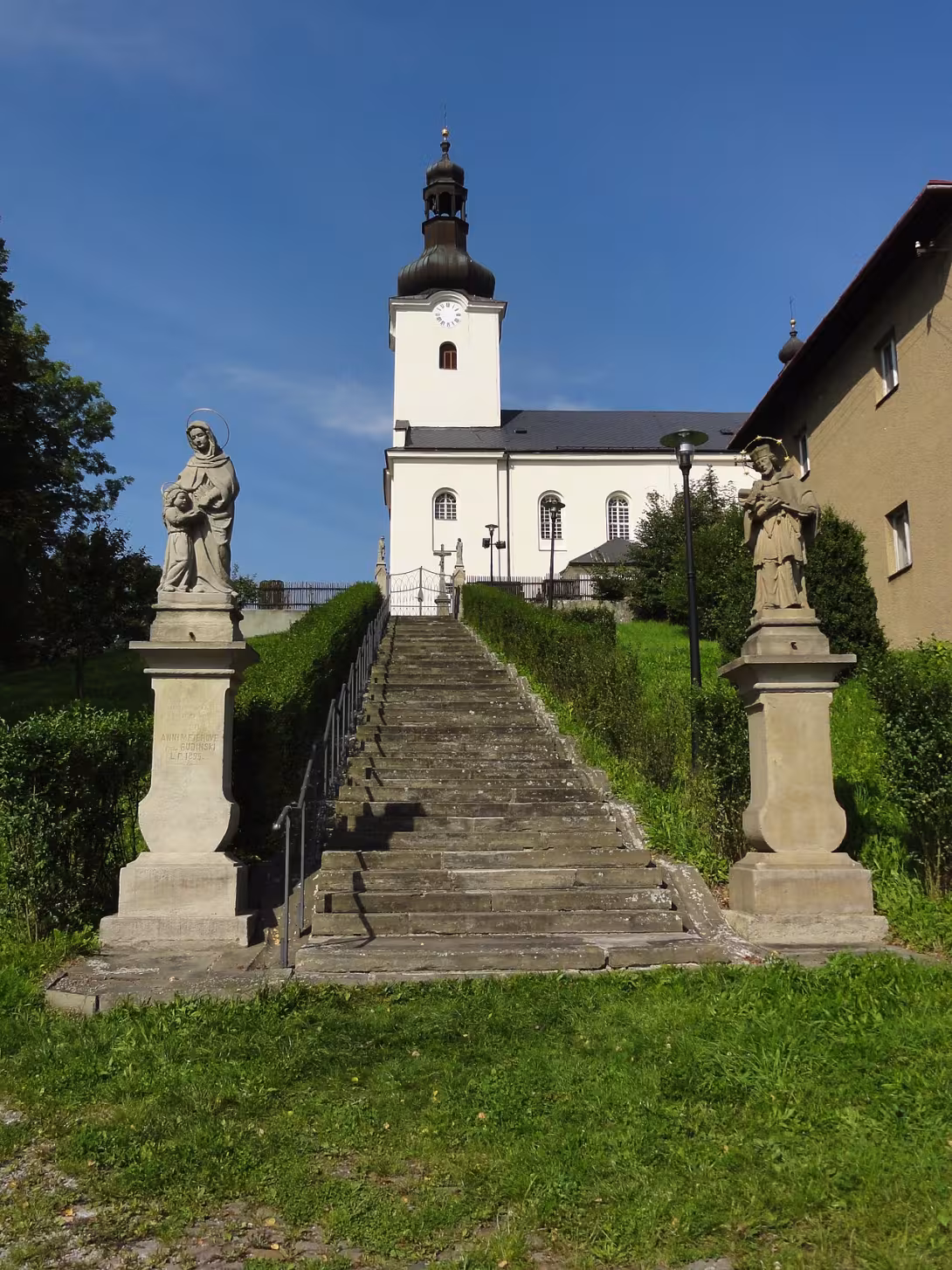 Dnešný pohľad – Kostel svatého Stanislava (Bruzovice)