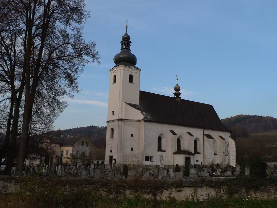 Dnešní pohled – Kostel svatého Vavřince (Sobotín)