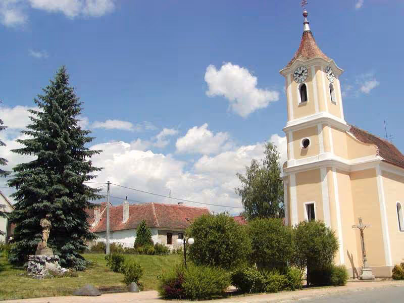 Dnešní pohled – Kostel svatého Vavřince (Korolupy)