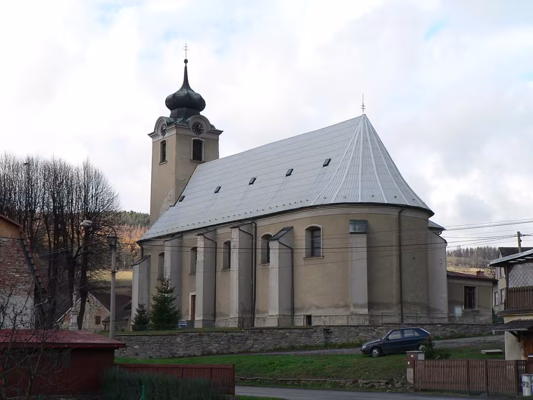 Dnešní pohled – Kostel svatého Vavřince (Ruda nad Moravou)