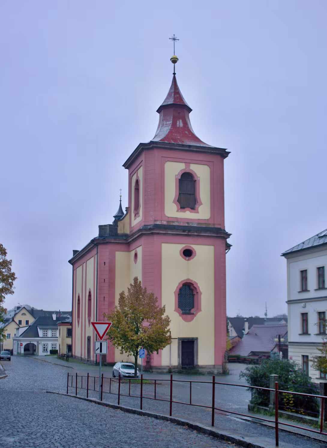 Dnešní pohled – Kostel svatého Vavřince v Jilemnici