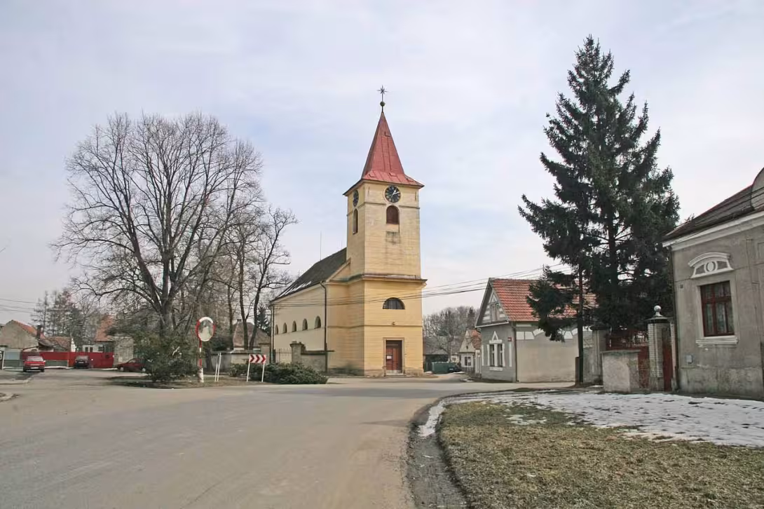 Dnešní pohled – Kostel svatého Vojtěcha (Libice nad Cidlinou)