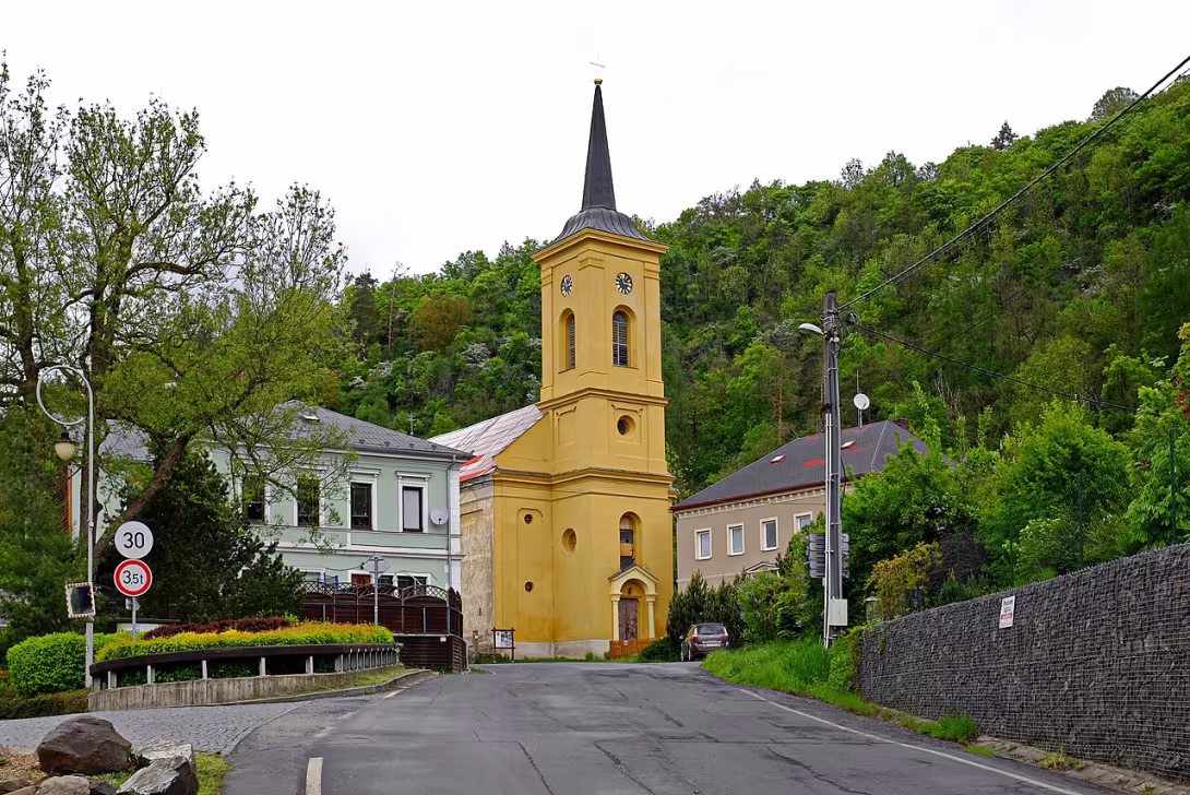 Dnešní pohled – Kostel svatého Václava (Radošov)