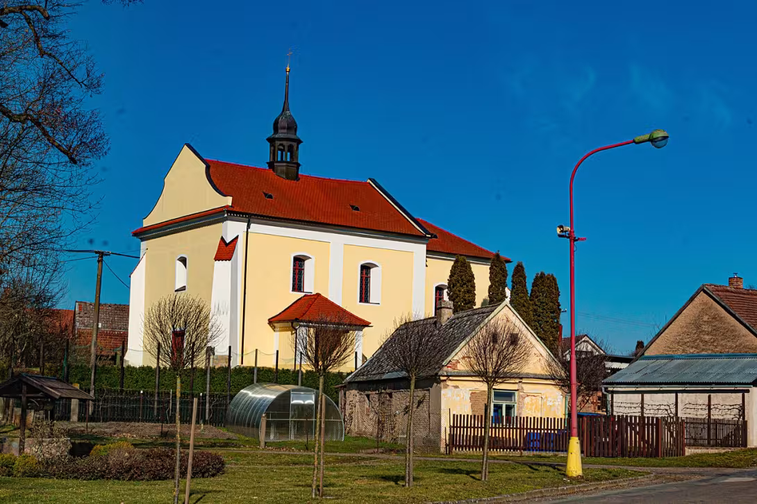 Dnešní pohled – Kostel svatého Václava (Stará Voda)
