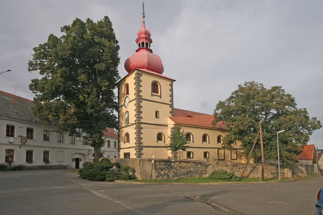 Heutige Ansicht – Kostel svatého Václava  v Blíževedlích