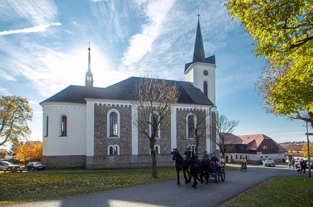 Dnešní pohled – Kostel svatého Víta v Příchovicích