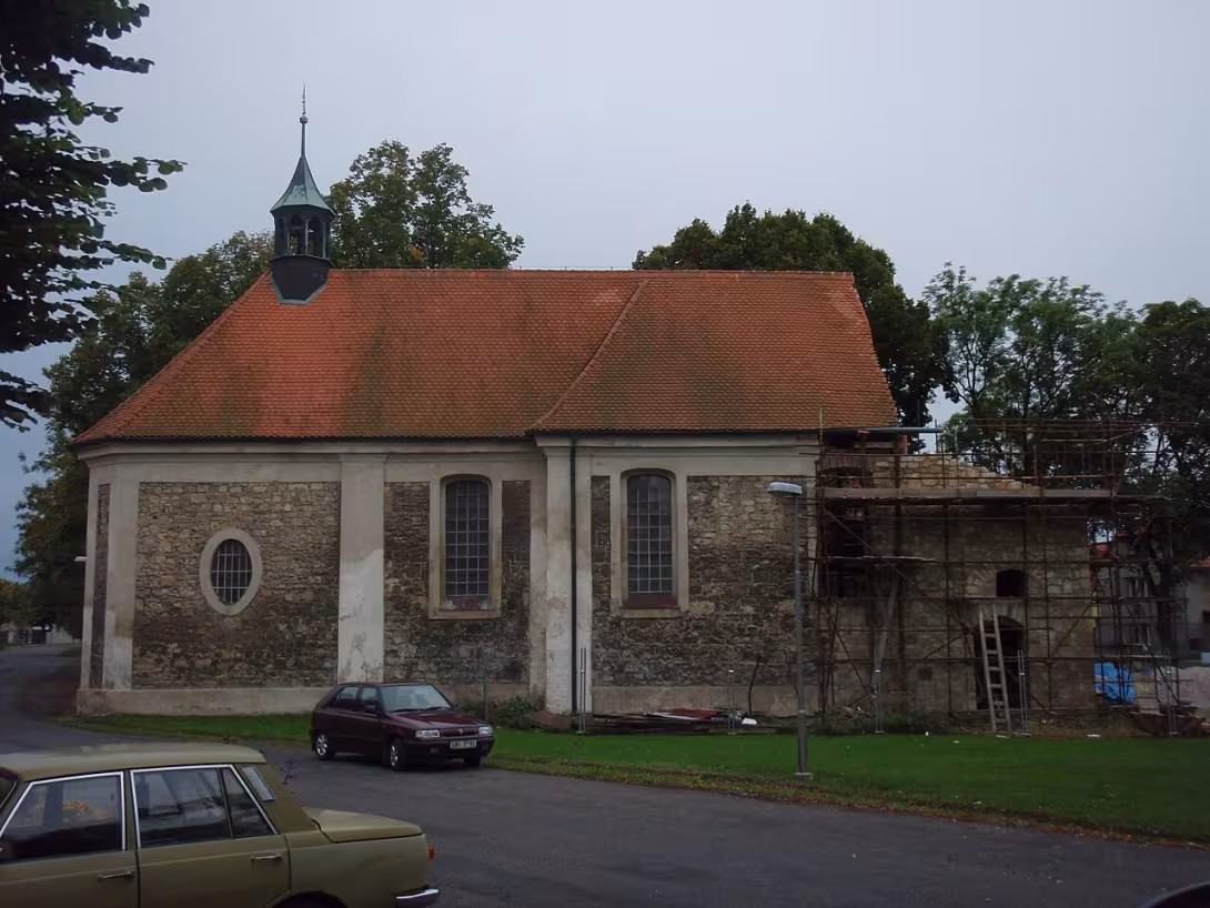 Dnešní pohled – Kostel svatého Šimona a Judy (Lenešice)