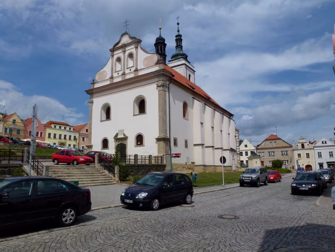 Today's view – Kostel svatých Petra a Pavla (Město)