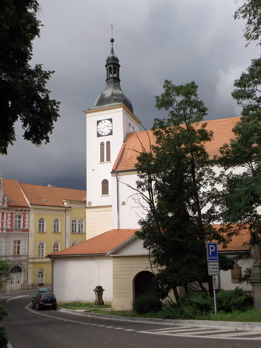Dnešní pohled – Kostel svatých Petra a Pavla v Bílině