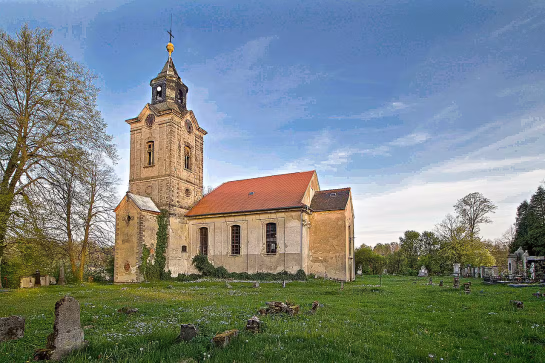 Dzisiejszy widok – Kostel svatých Petra a Pavla v Lindavě
