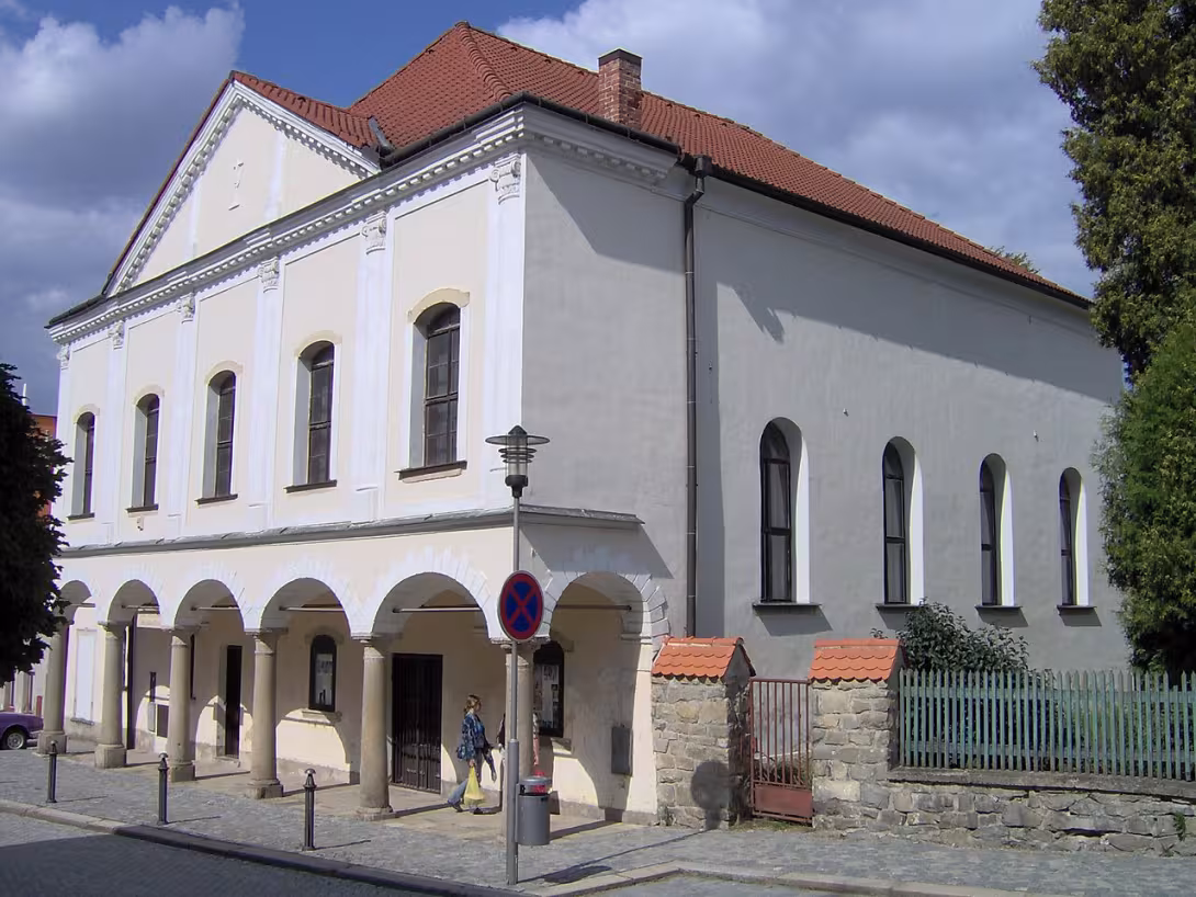 Dnešní pohled – Synagoga v Třešti