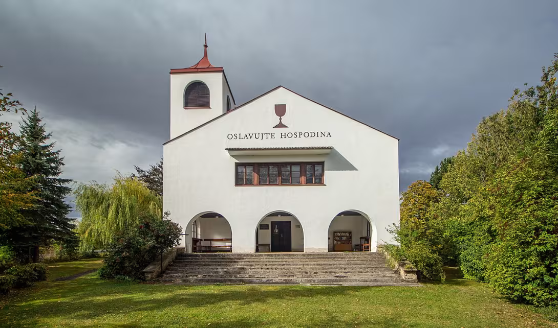 Today's view – evangelický kostel v Chotiněvsi