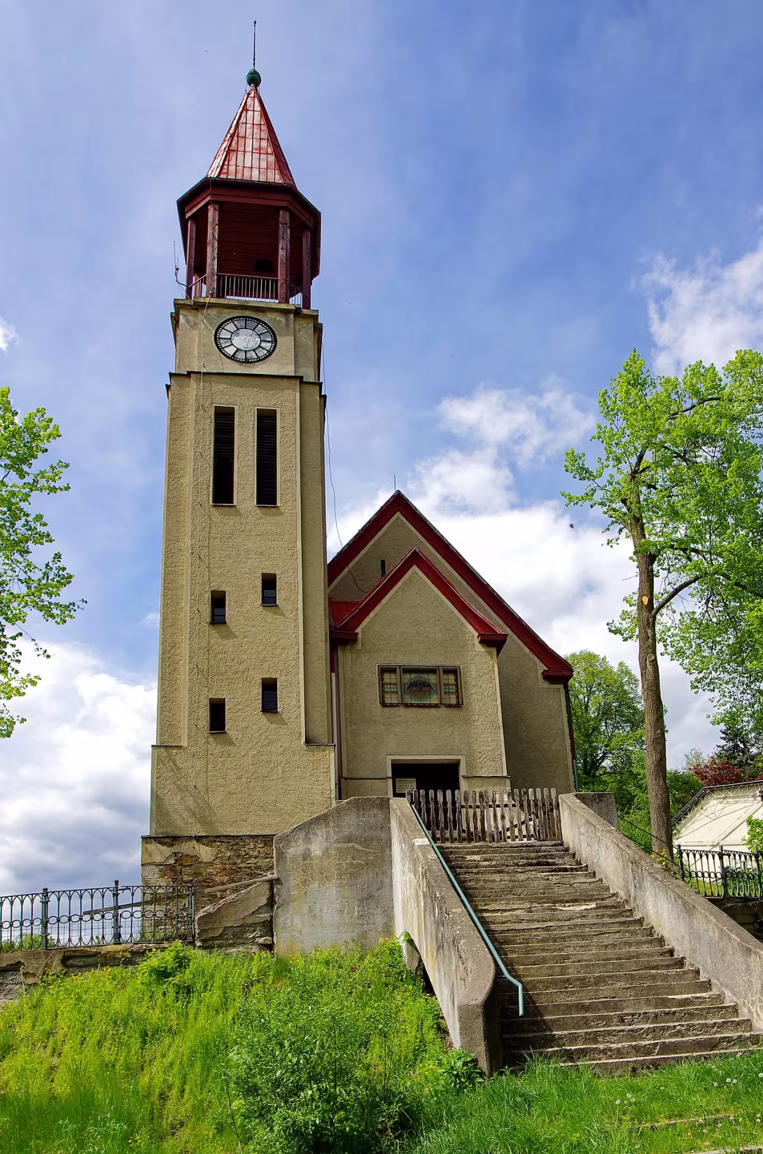 Dnešní pohled – evangelický kostel v Kraslicích