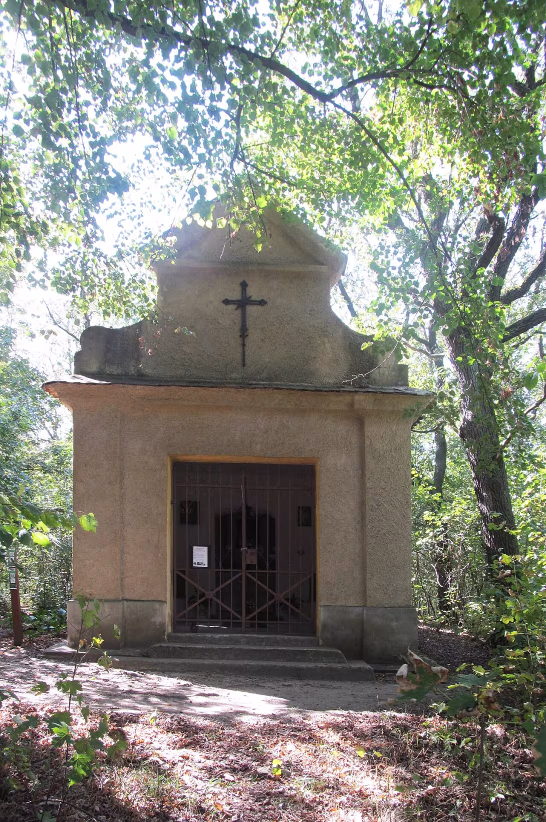 Dnešní pohled – kaple Navštívení Panny Marie (Libochovany)