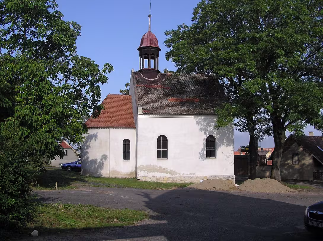 Dnešní pohled – kaple Navštívení Panny Marie (Hořany)