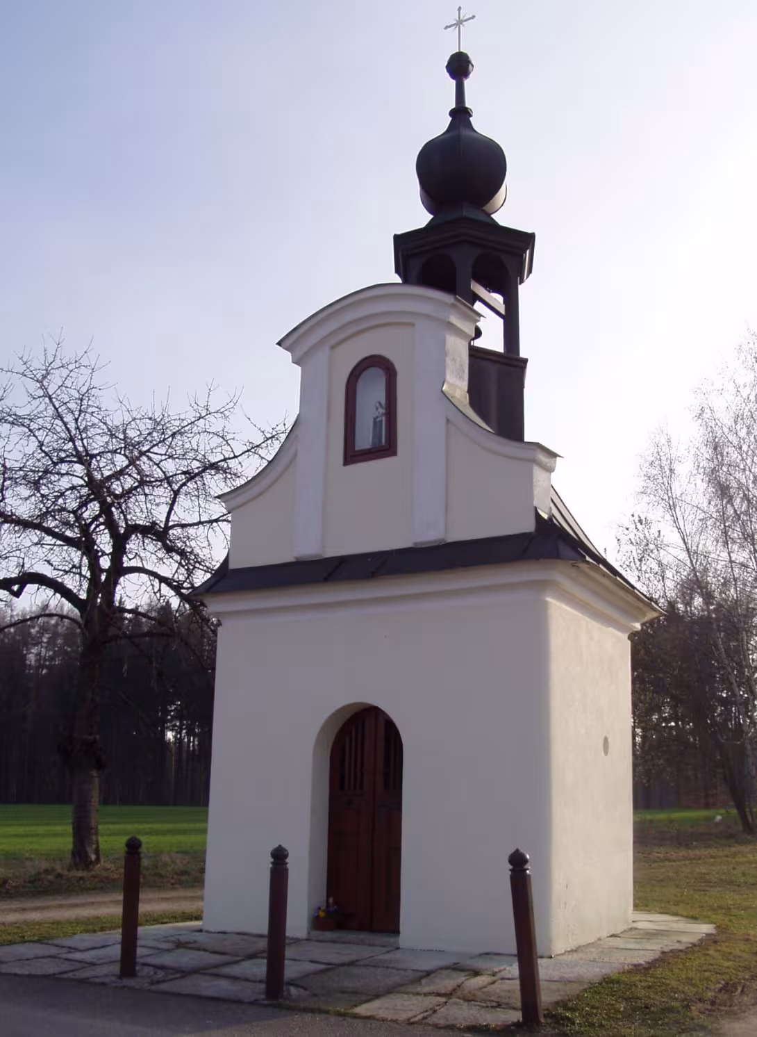Dnešní pohled – kaple Nejsvětější Trojice (Kramolna)