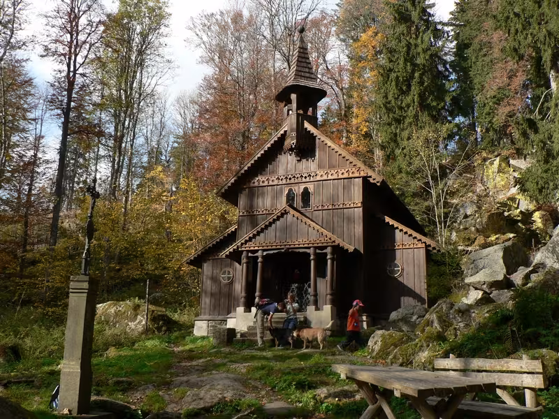 Dnešní pohled – kaple Panny Marie (České Žleby)