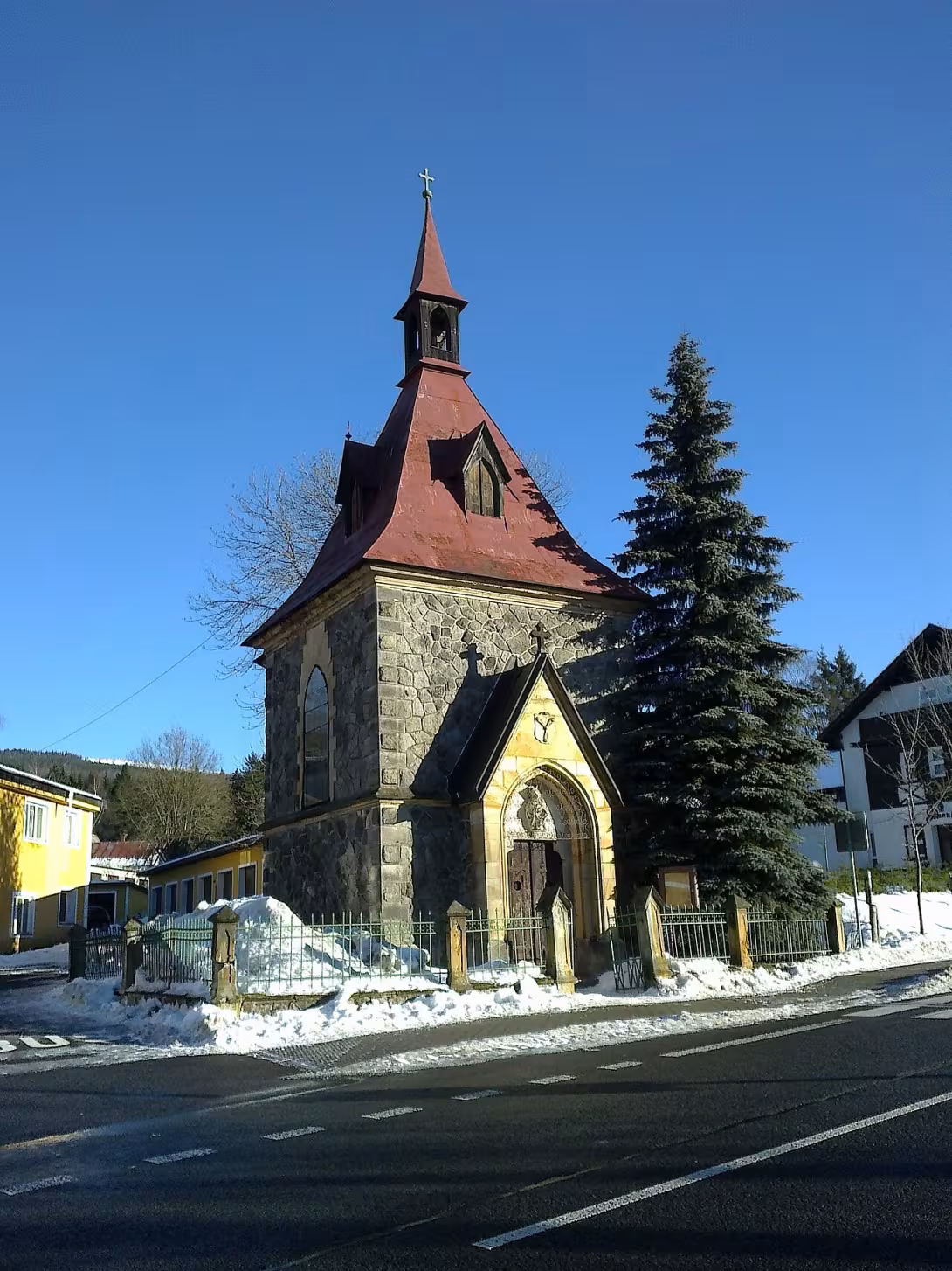 Dnešní pohled – kaple svaté Alžběty (Harrachov)