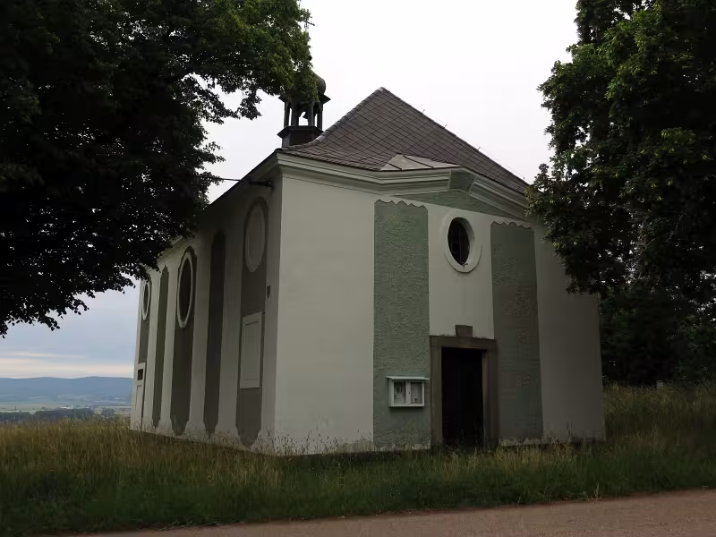 Dnešní pohled – kaple svaté Anny (Lhotka)