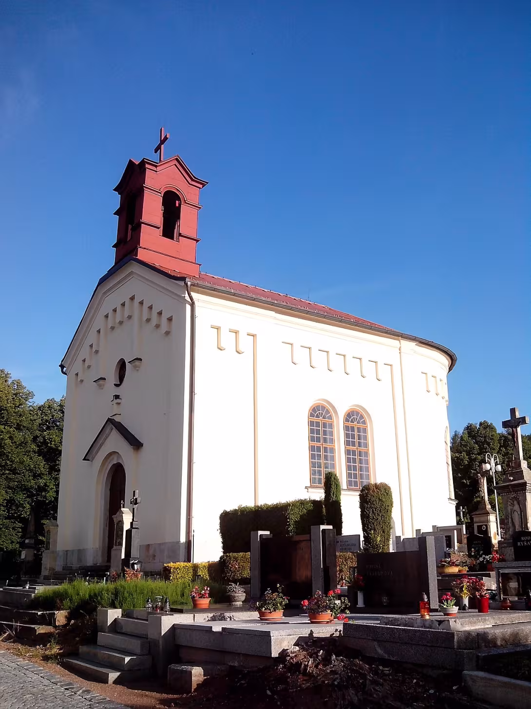 Dnešní pohled – kaple svatého Cyrila a Metoděje (Červený Kostelec)