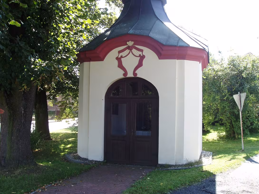 Dnešní pohled – kaple svatého Jana Nepomuckého (Lošánky)