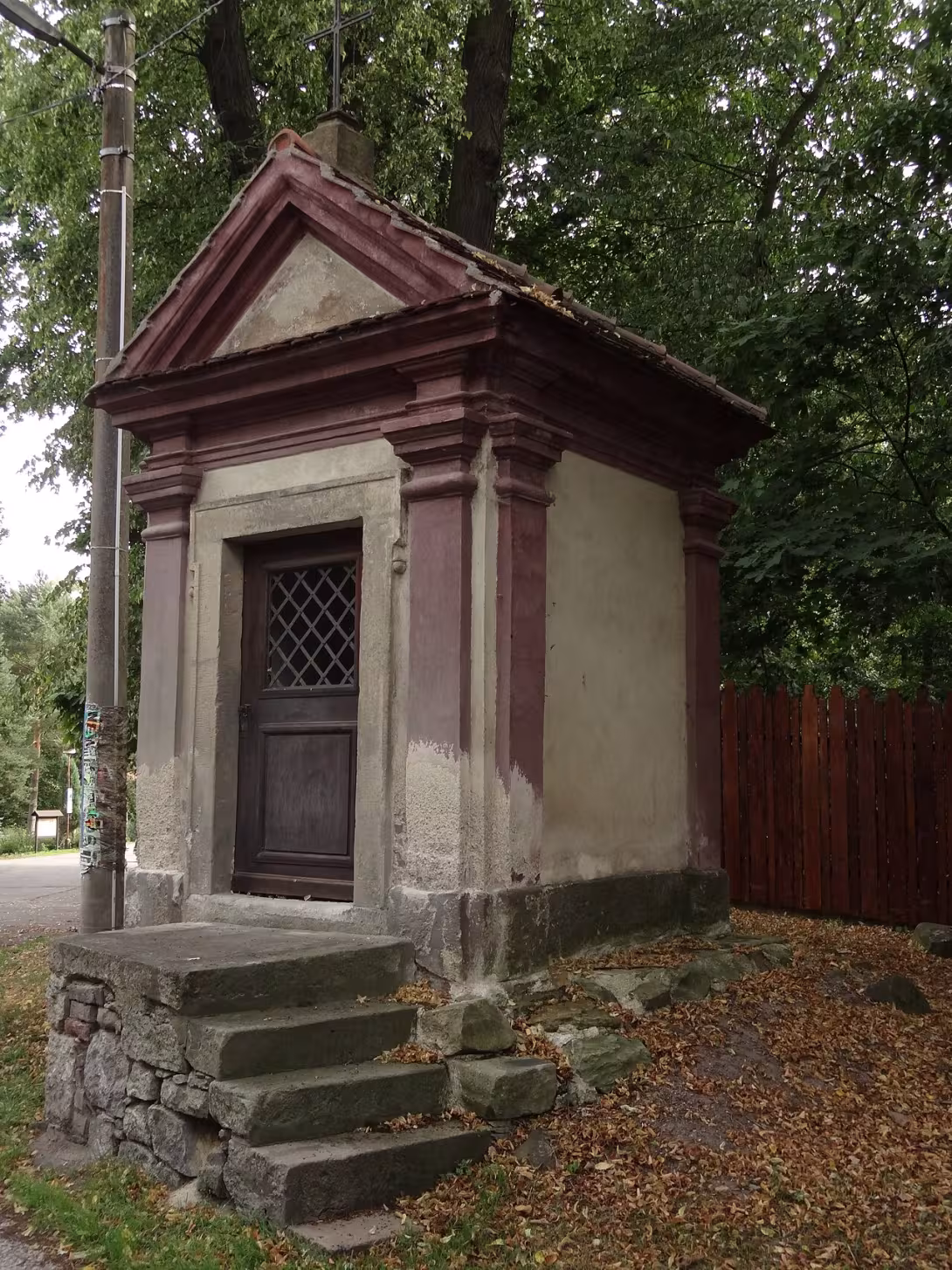 Dnešní pohled – kaple Čtrnácti svatých pomocníků (Grabštejn)