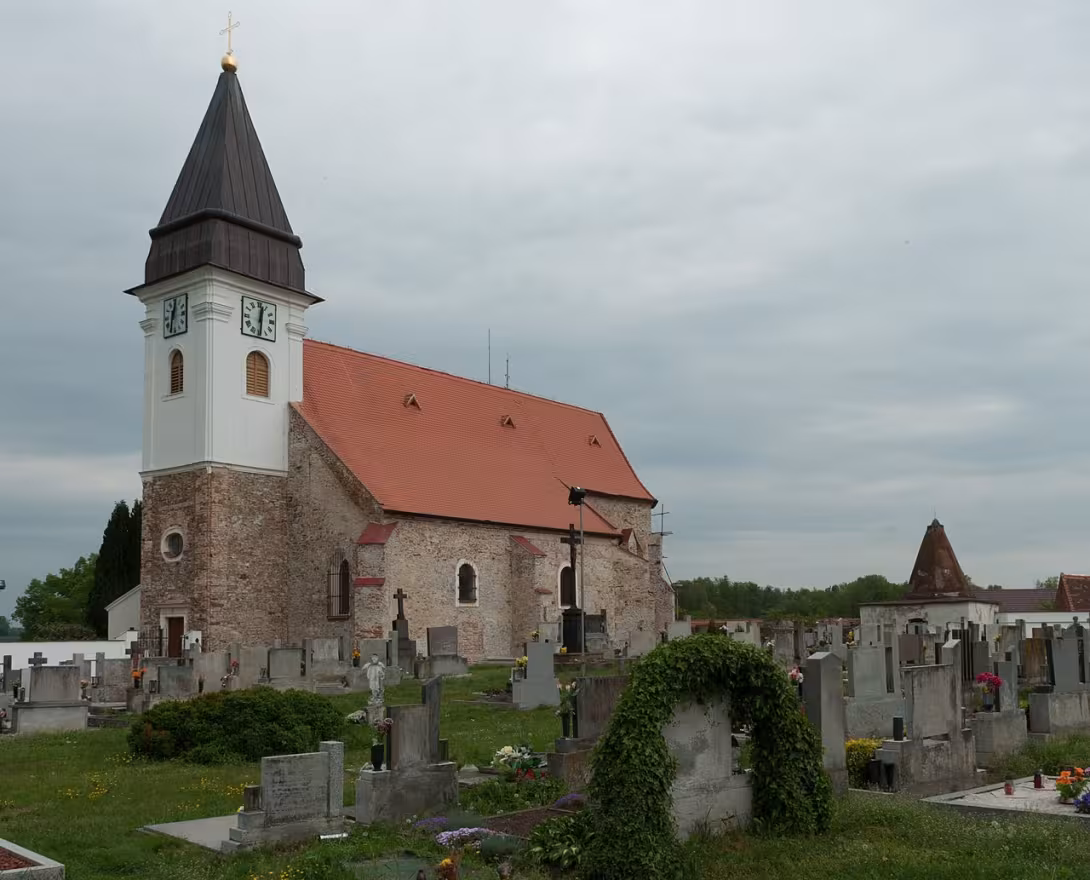 Heutige Ansicht – kostel Nanebevzetí Panny Marie (Oleksovice)