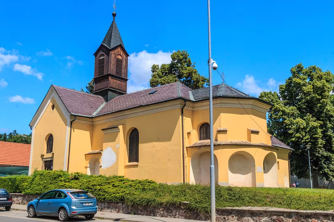 Dnešní pohled – kostel Nejsvětější Trojice (Chlumec nad Cidlinou IV)