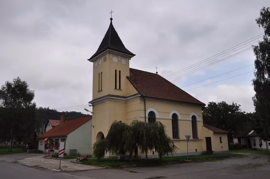 Dzisiejszy widok – kostel Panny Marie Pomocnice (Skalice nad Svitavou)