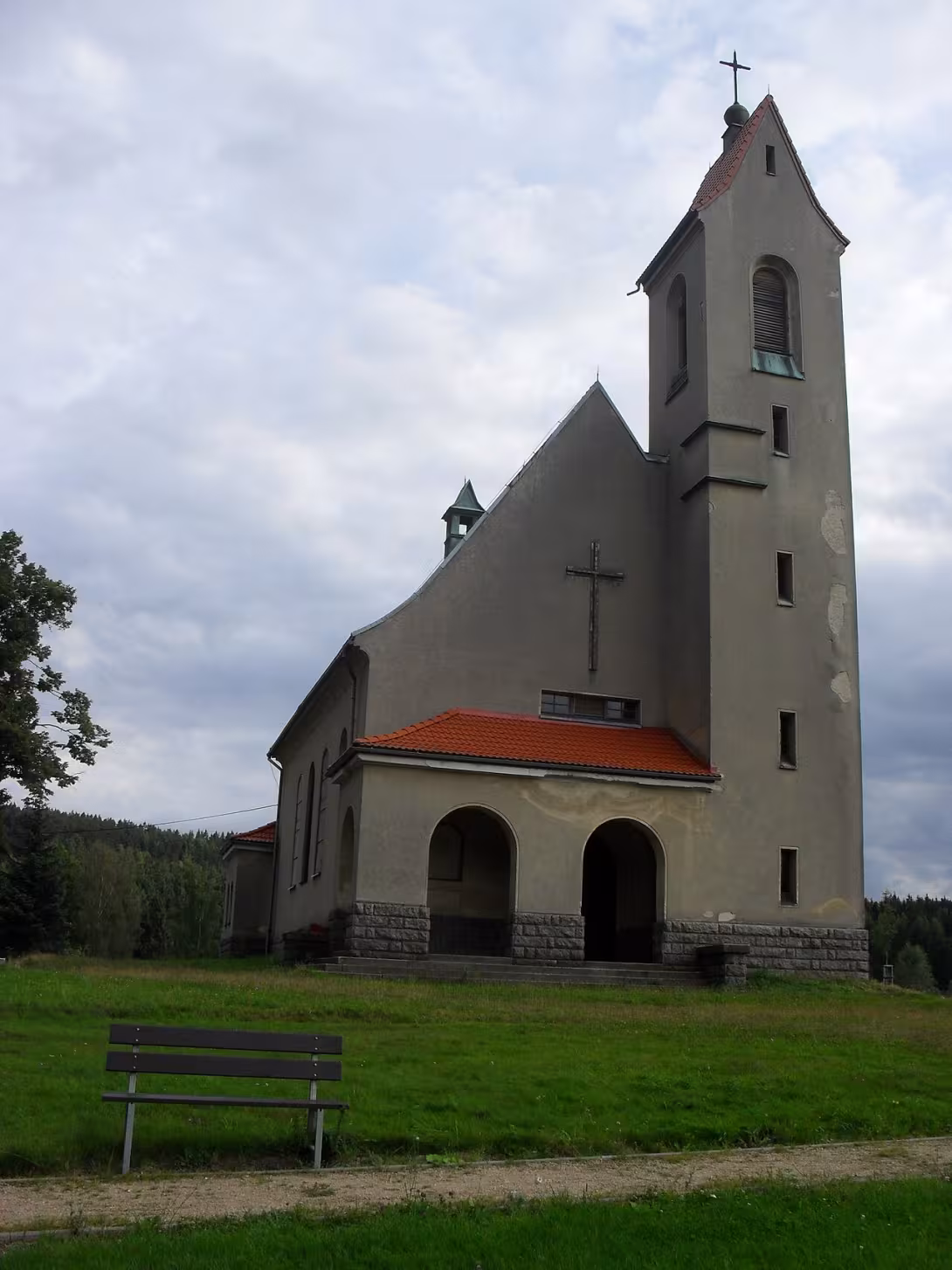 Today's view – kostel Panny Marie Pomocnice křesťanů (Nová Ves nad Nisou)