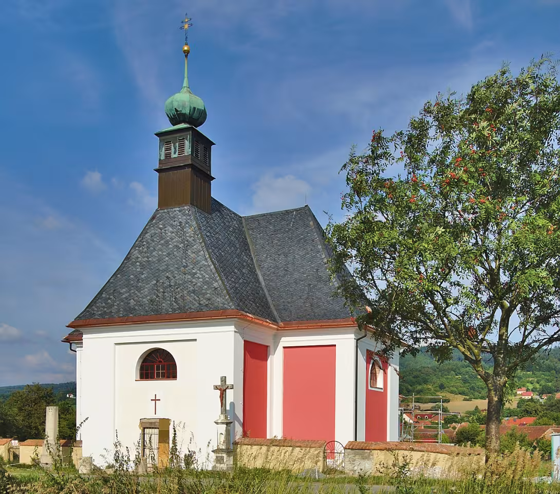 Dnešní pohled – kostel Zvěstování Páně (Vážany)