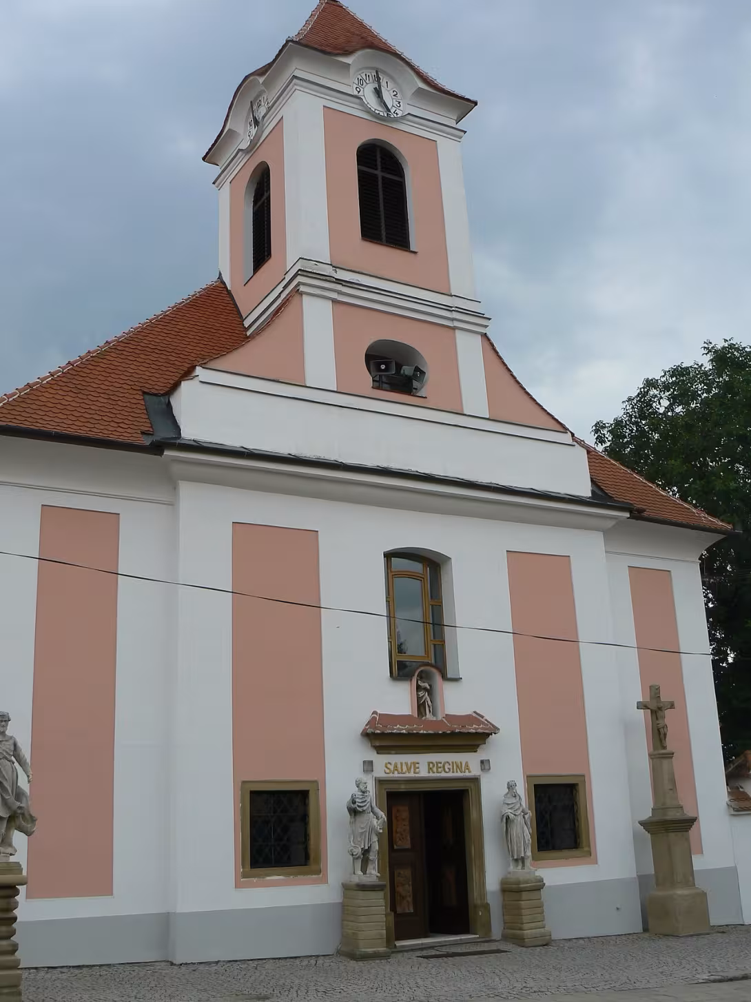 Dnešní pohled – kostel svaté Anny (Žarošice)