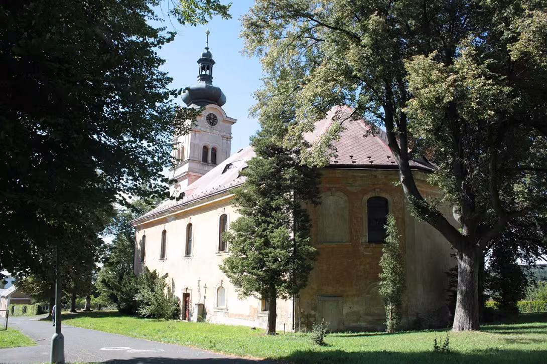 Dnešní pohled – kostel svaté Kateřiny (Nové Město pod Smrkem)