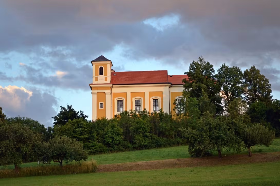 Dnešní pohled – kostel svaté Kateřiny (Choteč)