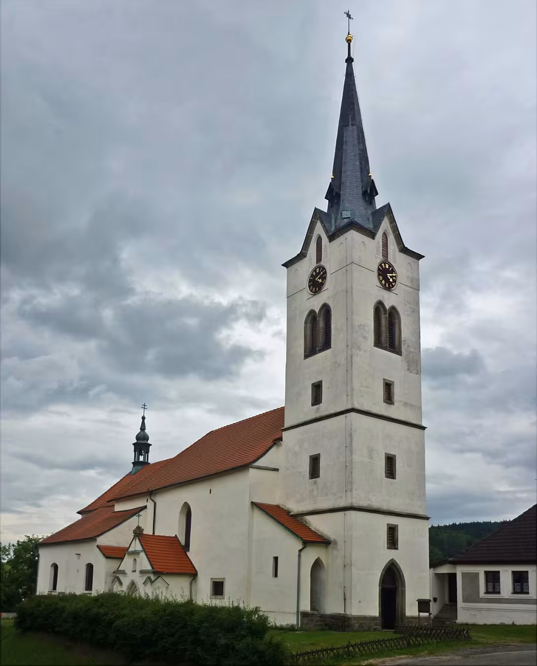Dzisiejszy widok – kostel svaté Kateřiny (Hořice na Šumavě)